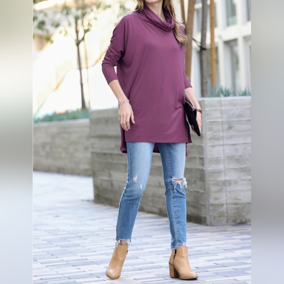 #192 🛑XL  Cowl Neck Long Sleeve Hi-Low Top - Picture 4 of 7